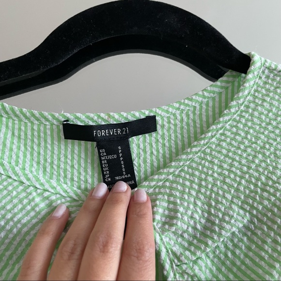 Forever 21 Balloon Long sleeve top - Picture 2 of 5